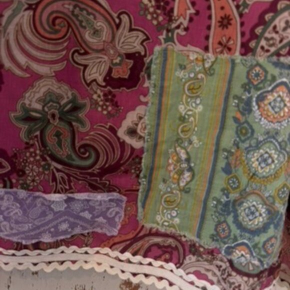 BLUE VELVET PAISLEY PATCHWORK OVERSIZED SHACKET - Picture 5 of 11